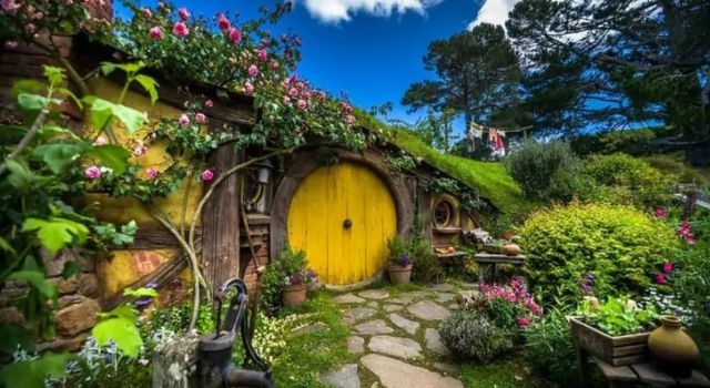 Phim trường Hobbiton được lấy cảm hứng từ bộ phim chúa tiến những chiếc nhẫn