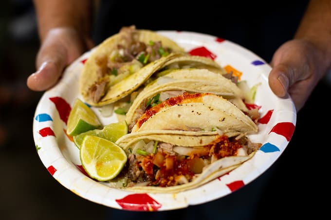 Tacos - Ẩrm thực đường phố Mexico