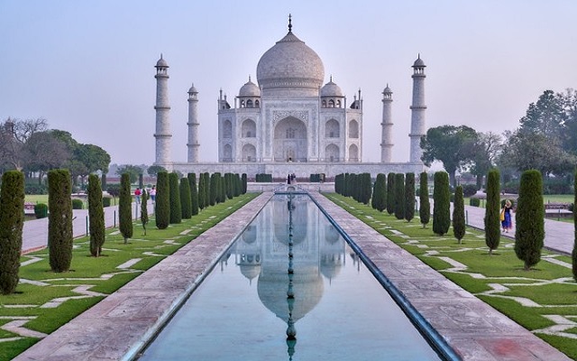 Taj Mahal - niềm tự hào vĩnh cửu của người Ấn