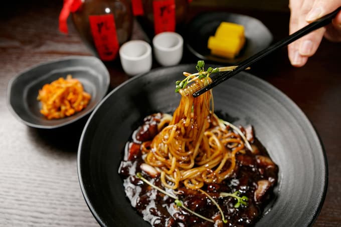 Các loại Jjajangmyeon