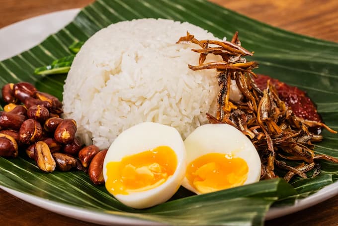 Nasi Lemak - Từ món ăn dân dã đến biểu tượng ẩm thực