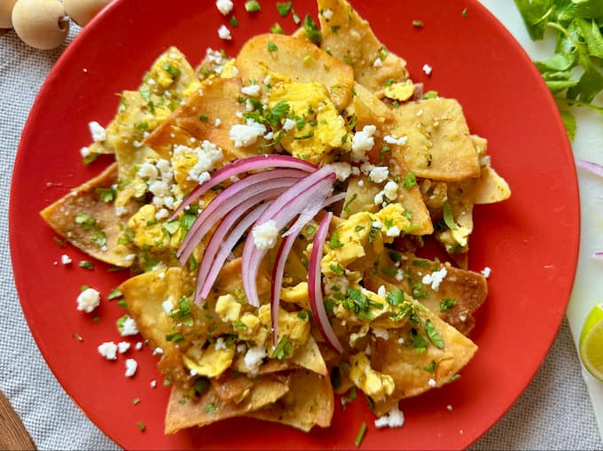 Chilaquiles với hương vị cay nồng gây thương nhớ